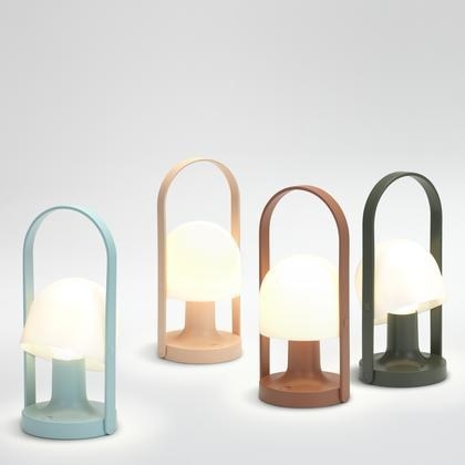 Colorful 2-shaped portable lamps