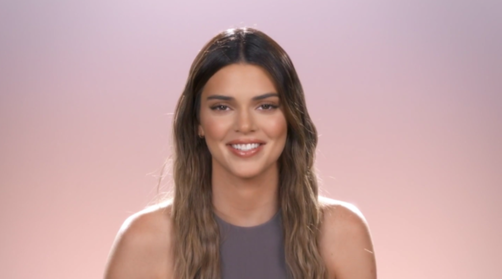 Kendall Jenner Denies Pregnancy After Kris Jenner Tweet