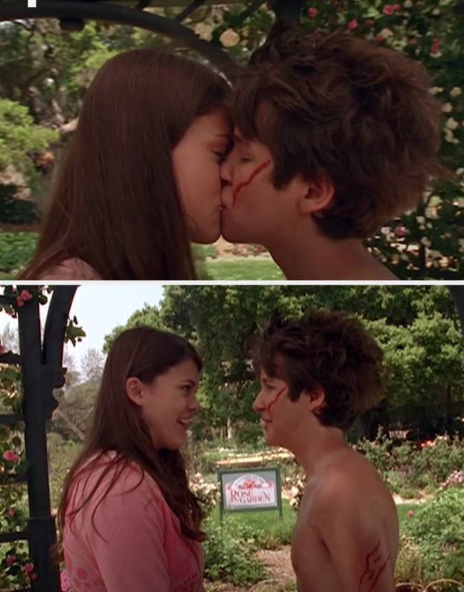Moze and Ned kissing in the garden during the field trip in &quot;Ned&#x27;s Declassified School Survival Guide&quot;