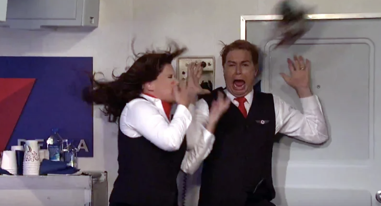 An &quot;SNL&quot; sketch where two flight attendants are scared