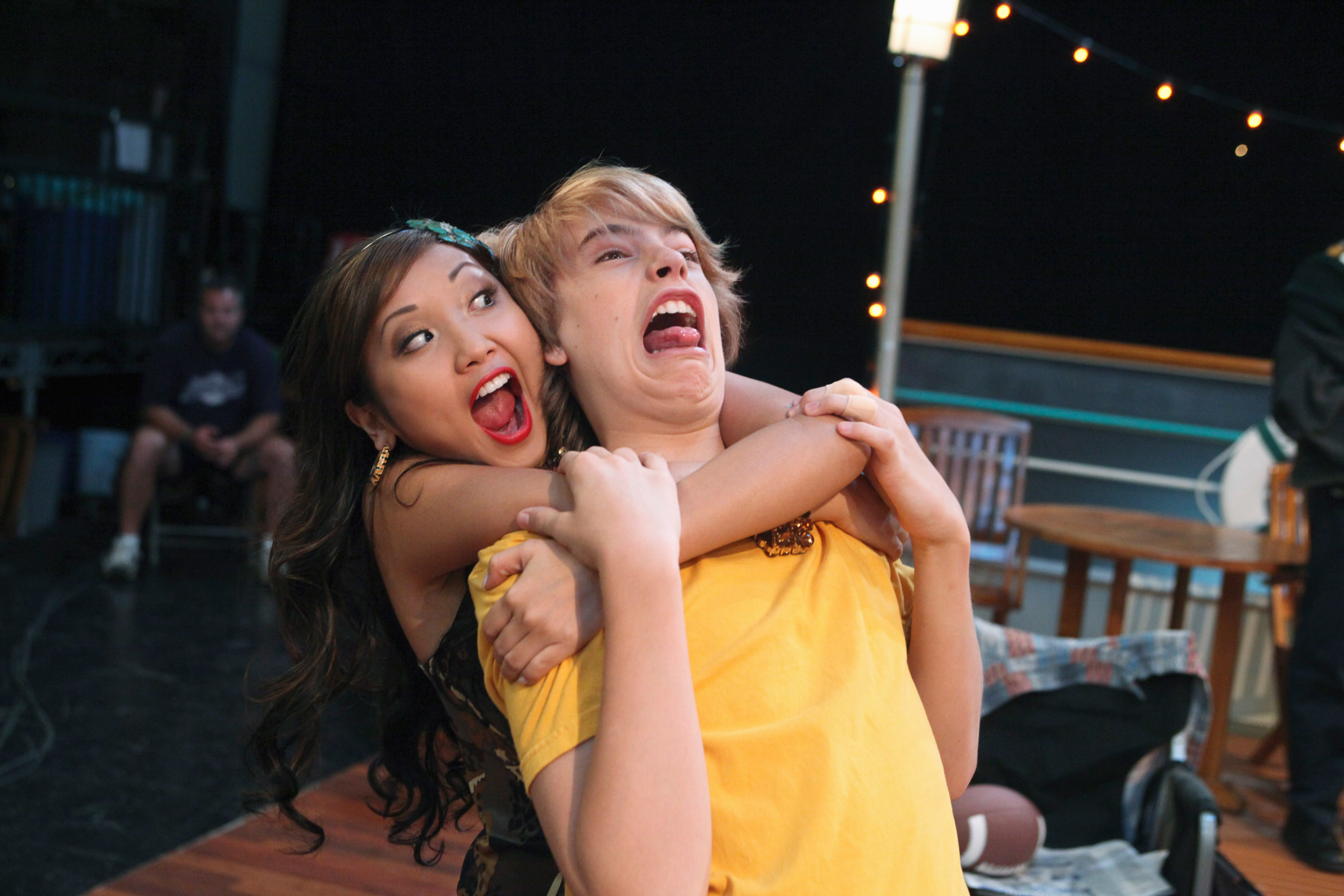 London and Cody on "Suite Life On Deck"