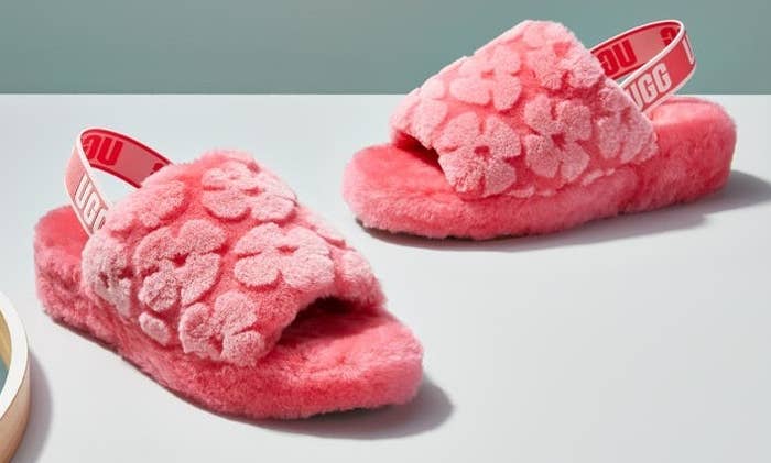 The slippers in Strawberry Sorbet Poppy