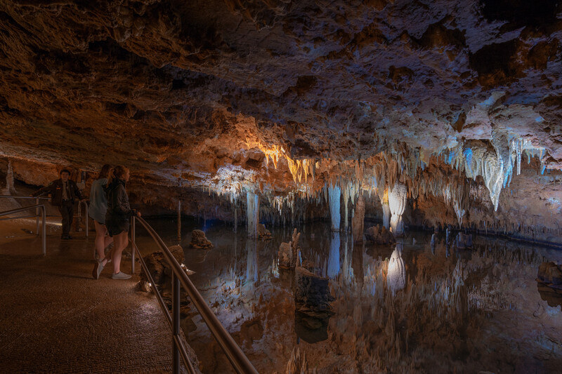 Visitors examine the inside of the Meramec Caverns