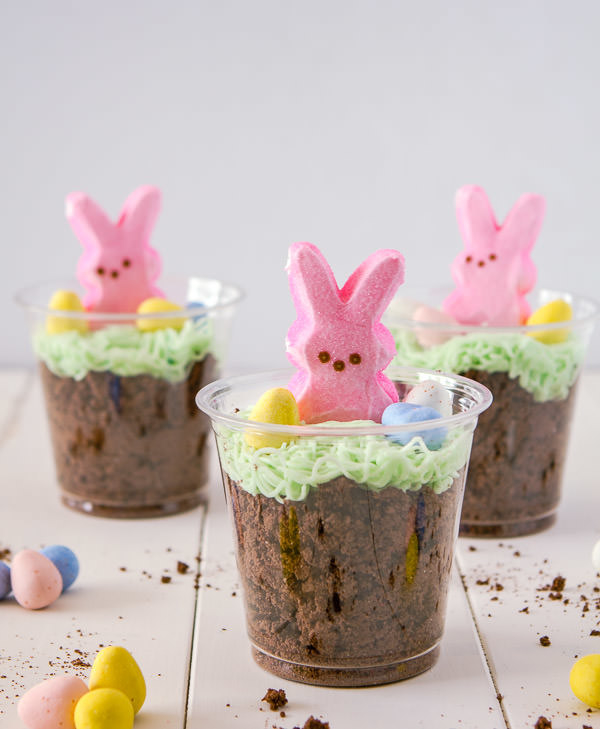 Dirt bunny cups with Peeps and M&amp;amp;M&#x27;s.