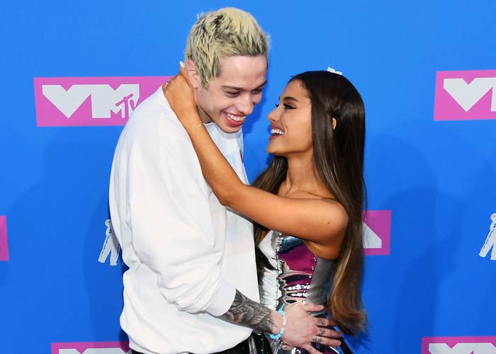 Pete poses with Ariana Grande