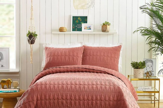 Target clearance quilt bedding