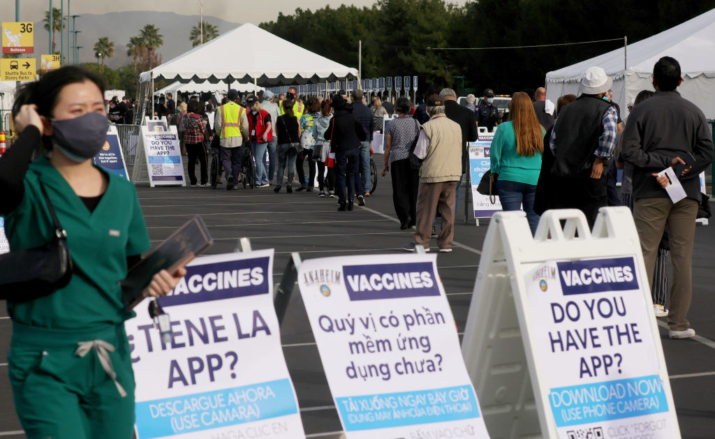 People standing in line at Disneyland to get their COVID-19 vaccines