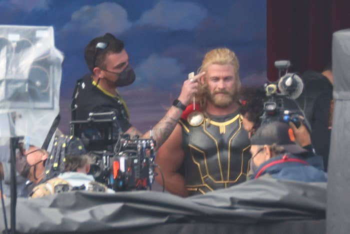 Thor: Love and Thunder' Premiere Photos: Natalie Portman & More – SheKnows