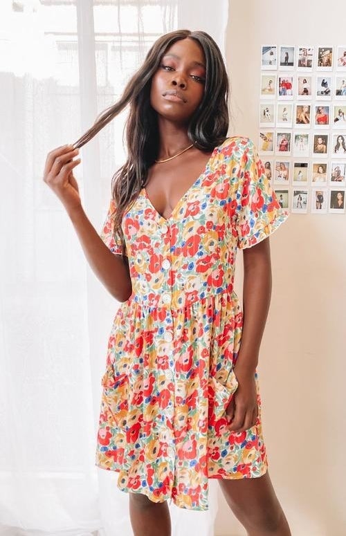 28 Flowy Dresses That Are Perfect For Spring