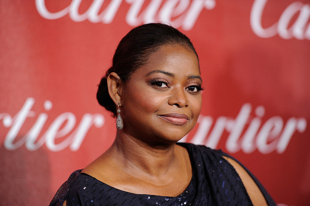 Melissa McCarthy Reveals Octavia Spencer Caught the Bouquet at Her Wedding