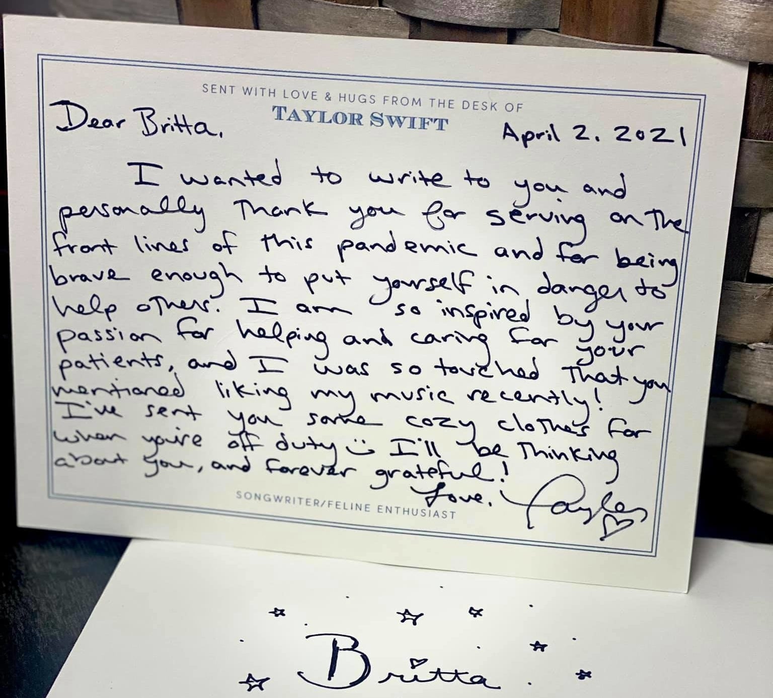 A photo of the note Taylor wrote on her personal stationery