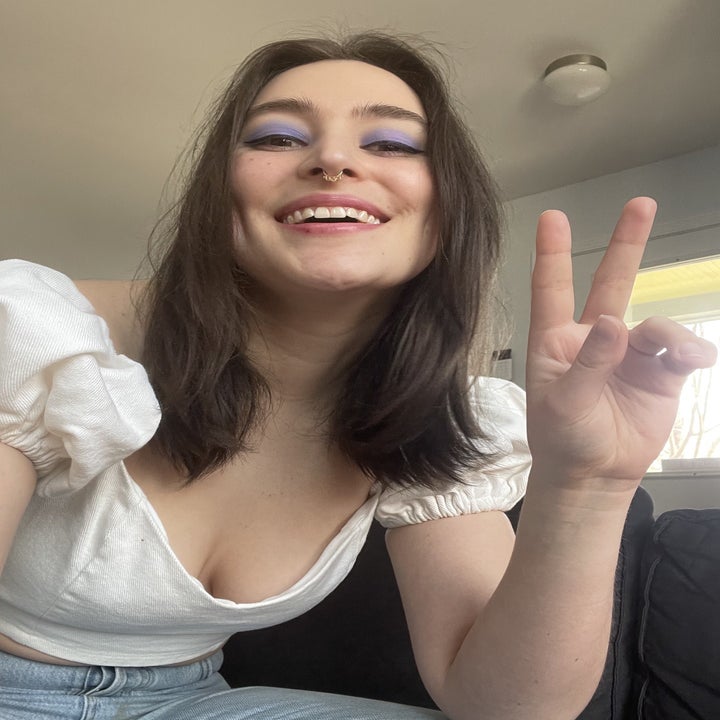 a buzzfeed editor wearing the eyeshadow 