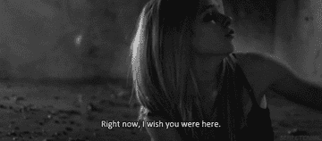 Avril Lavigne singing &quot;Right now, I wish you were here&quot;