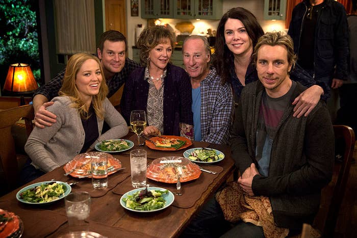 (L to R) Erika Christensen as Julia Braverman-Graham, Peter Krause as Adam Braverman, Bonnie Bedelia as Camille Braverman, Craig T. Nelson as Zeek Braverman, Lauren Graham as Sarah Braverman, Dax Shepard as Crosby Braverman