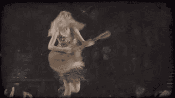 Taylor spinning around on stage