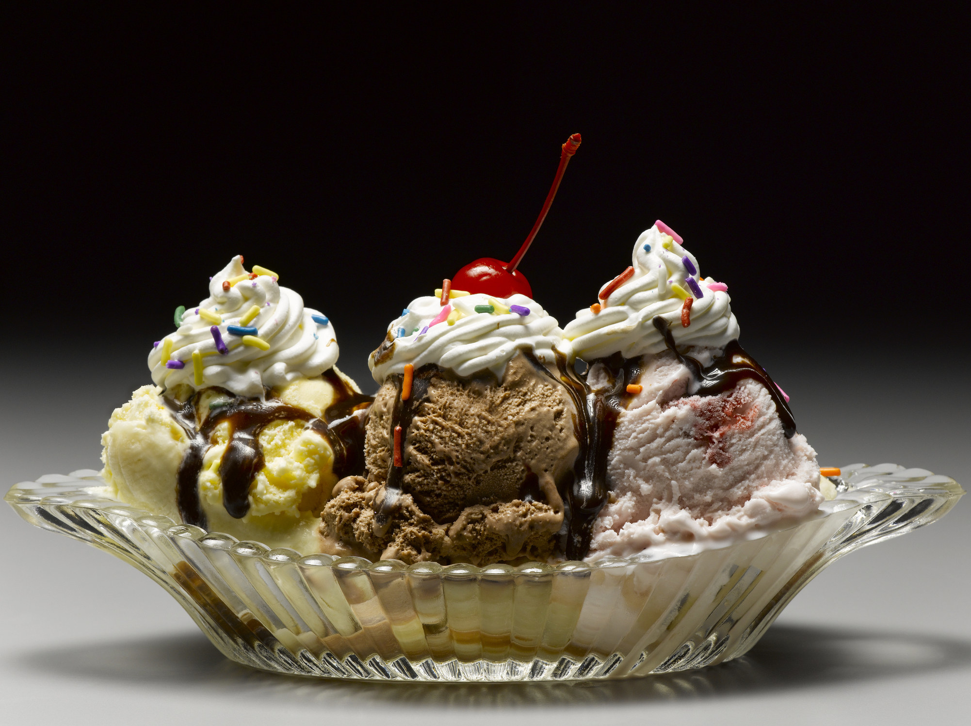 an ice cream sundae