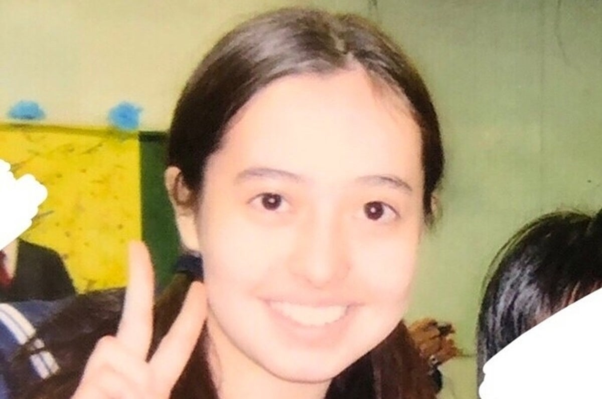 私の髪は真っ黒に塗りつぶされた 卒業アルバムを加工された女性のショックと違和感