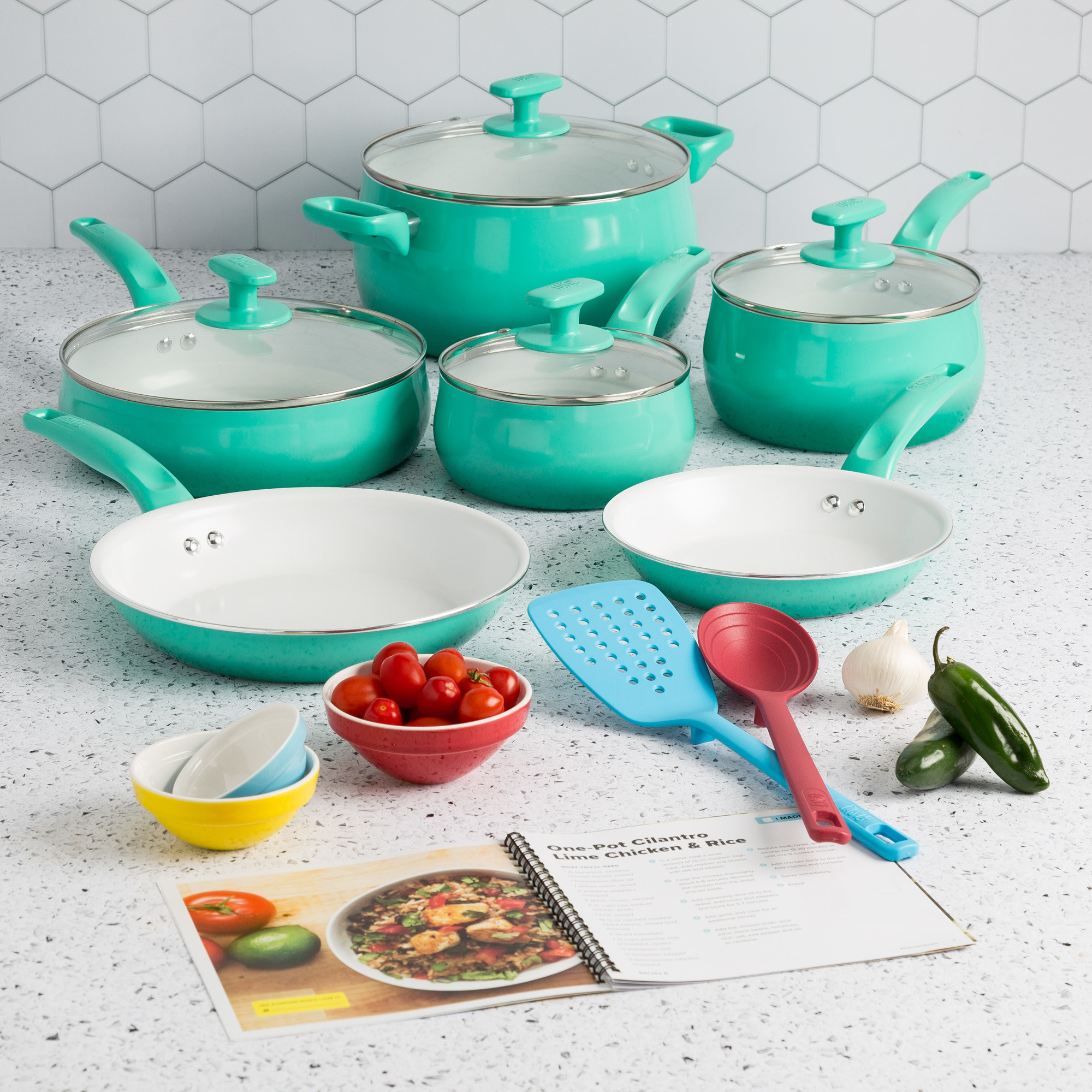 The cookware set in aqua