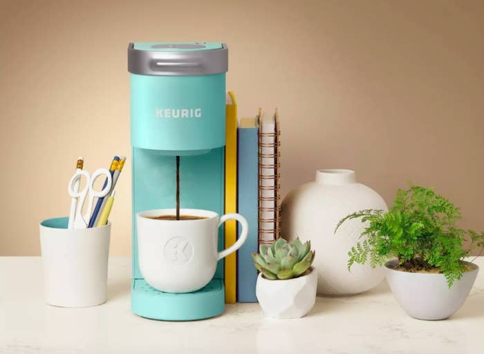 The Keurig K-Mini Single-Serve K-Cup Pod Coffee Maker in Oasis
