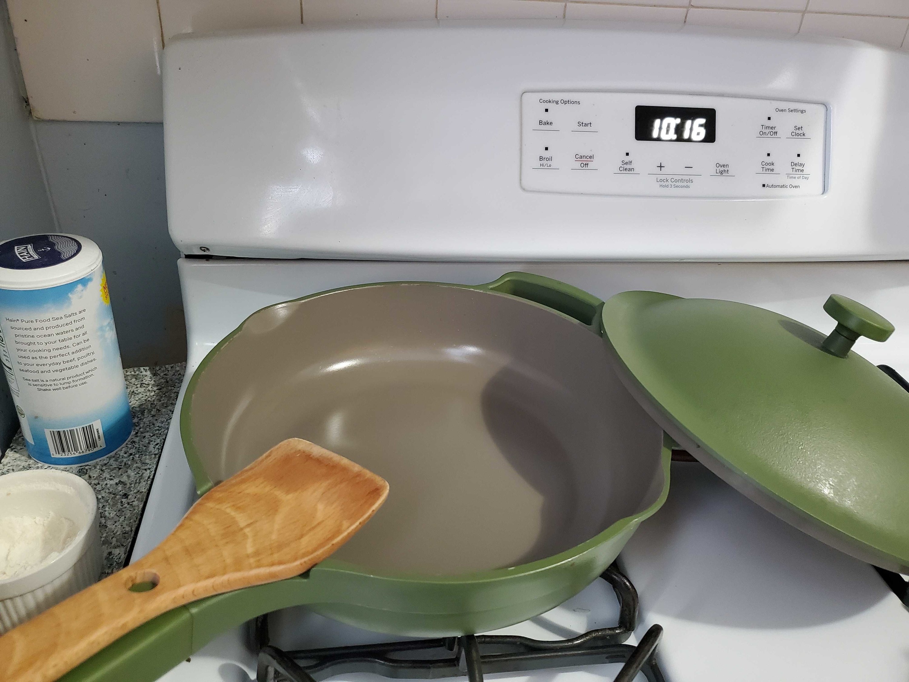 the pan on an oven 