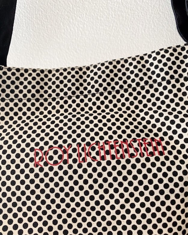 大容量なのにオシャレ ユニクロの 590円バッグ がハイコスパで超おすすめです Buzzfeed Japan ユニクロのお店で お洒落 なデザインのバッ ｄメニューニュース Nttドコモ