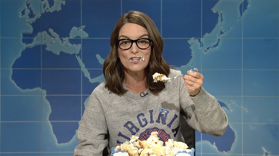 Tina Fey eating cake on &quot;SNL&quot;