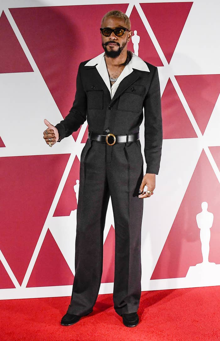 LaKeith gives a thumbs-up on the red carpet