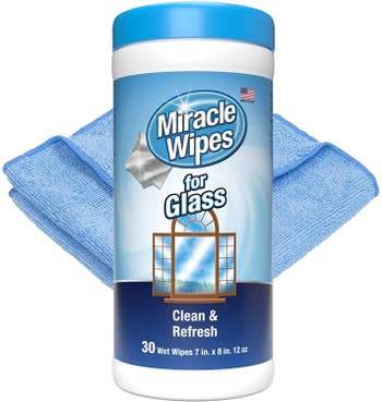 Bottle of Glass Miracle Wipes