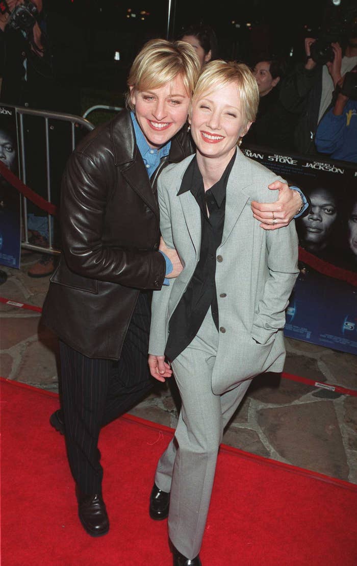 Ellen DeGeneres and Anne Heche at the premiere for Sphere in 1998