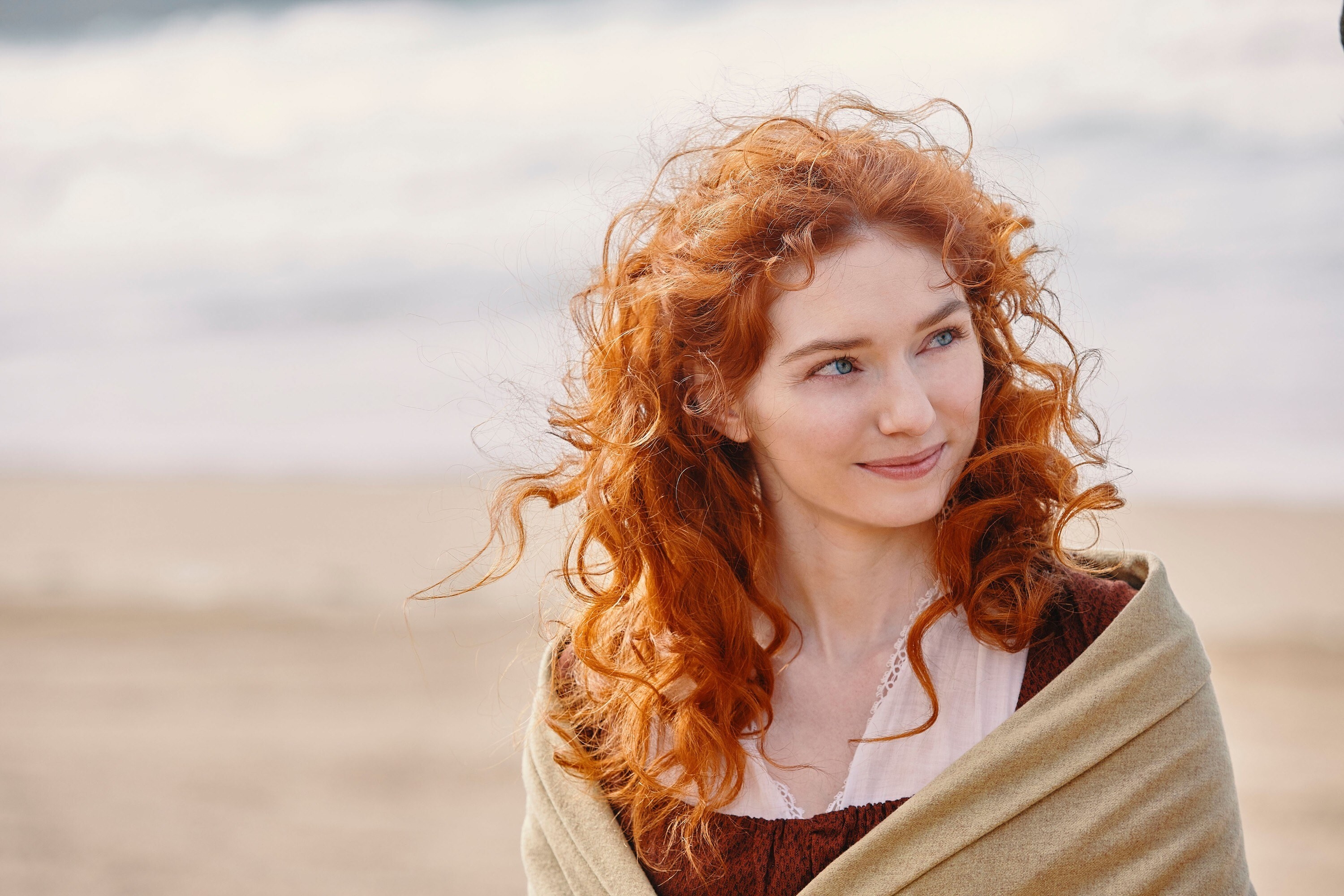 Eleanor Tomlinson in Poldark
