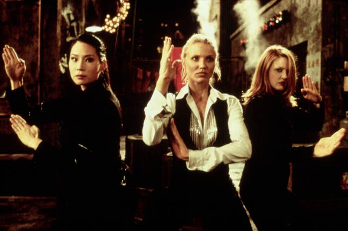 Lucy Liu, Cameron Diaz, and Drew Barrymore get ready to fight in Charlie's Angels