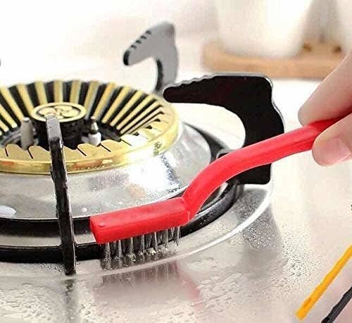 Wire brush used to clean the sink.