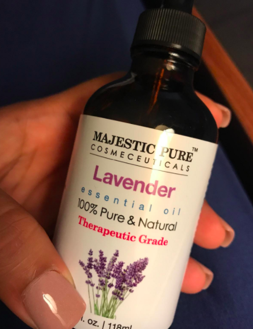 A customer review photo of the bottle of lavender essential oil
