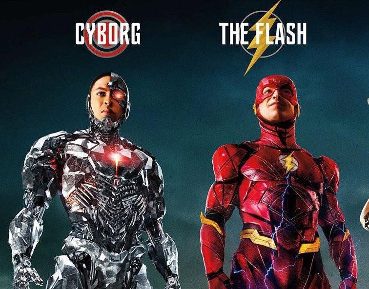 Cyborg and The Flash standing next to one another 