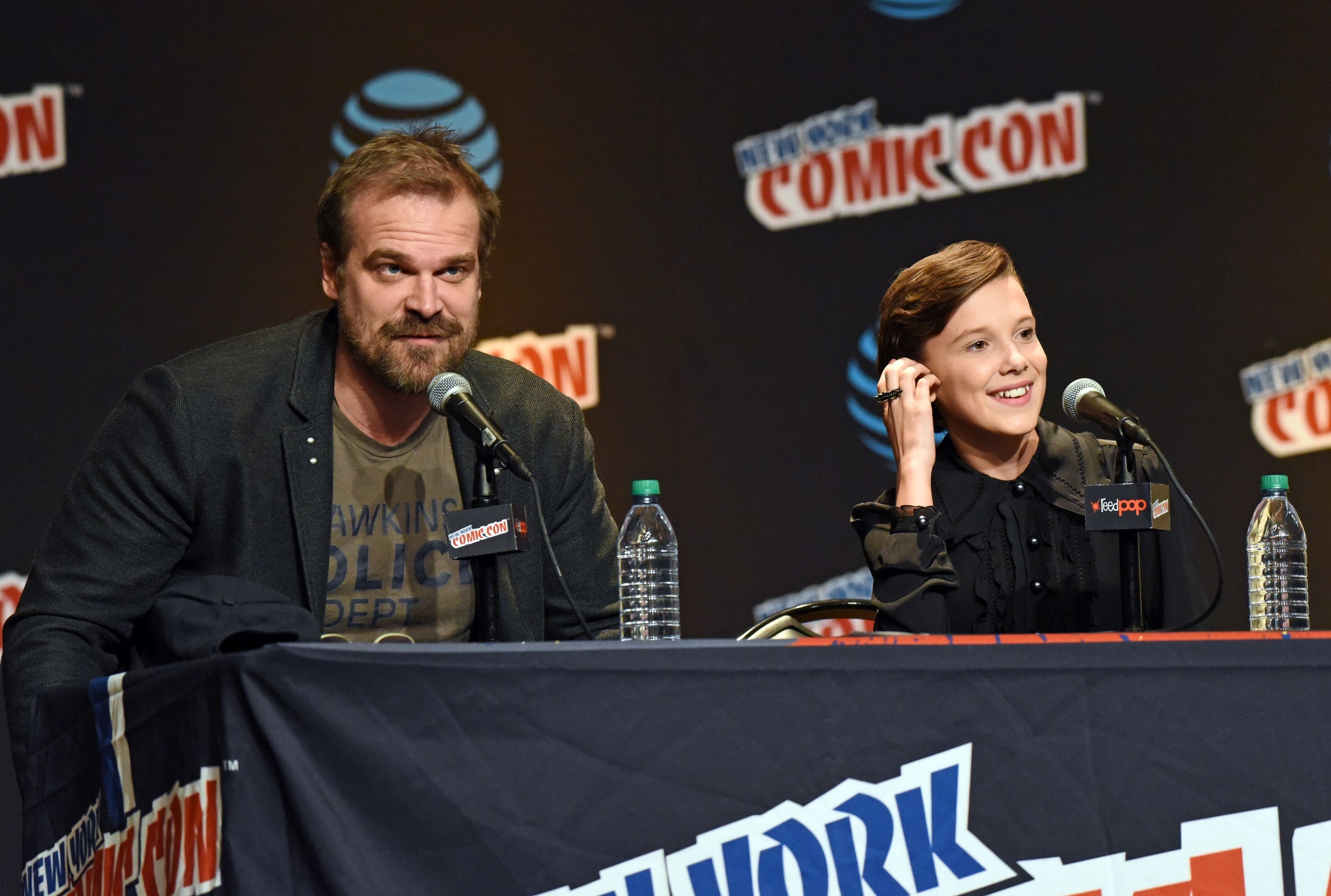 Harbour and Brown at the Comic Con Stranger Things panel