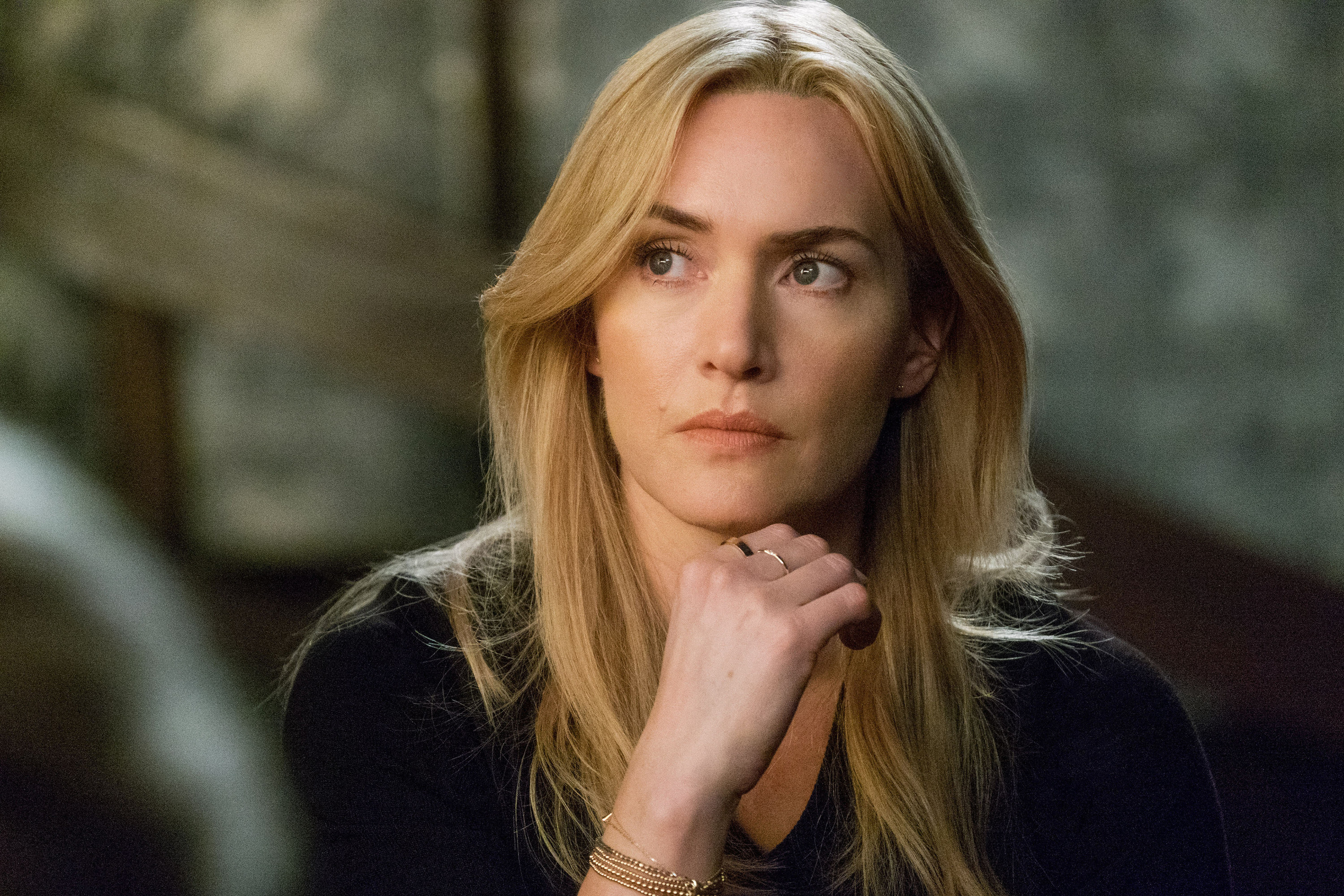 Kate Winslet thinking