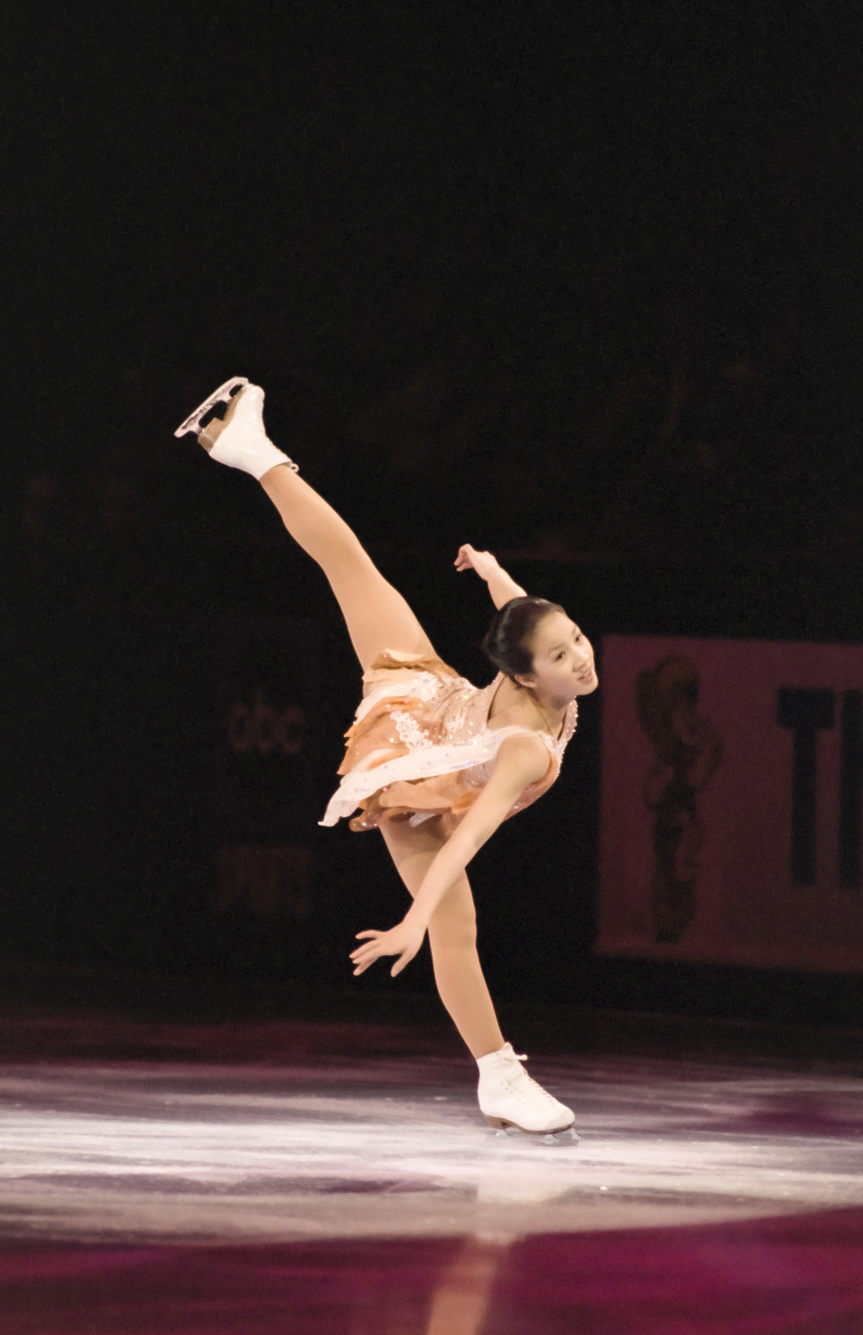 Michelle Kwan ice skating