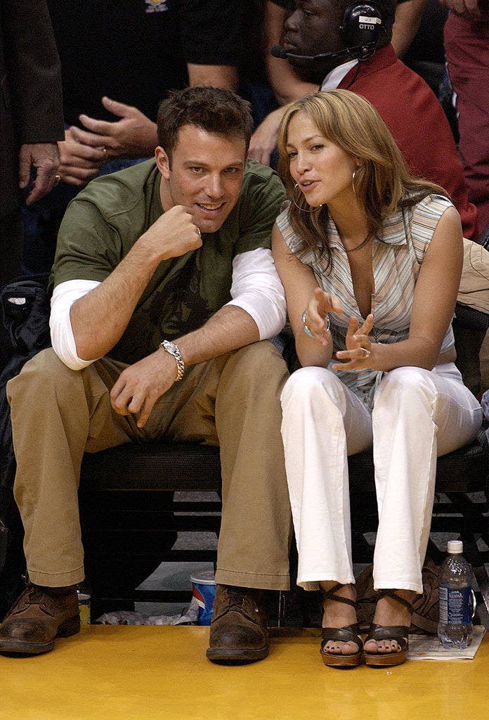 Ben Affleck and Jennifer Lopez at a Lakers game in 2003
