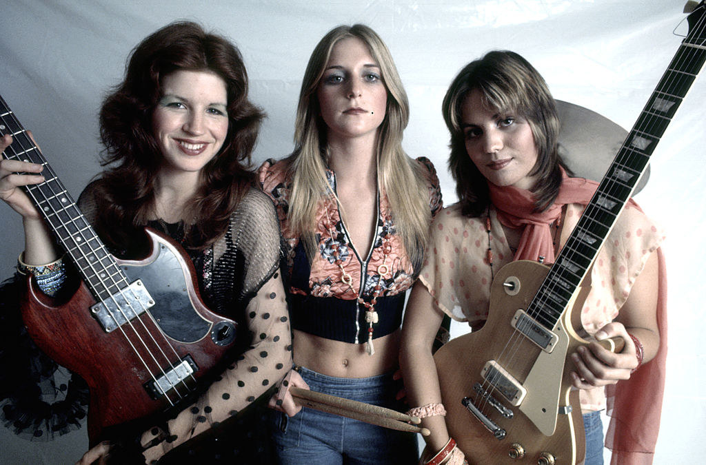 Original lineup of the rock band &quot;The Runaways&quot; pose for a portrait in Los Angeles in September 1975 (Michael Steele, Sandy West, Joan Jett)