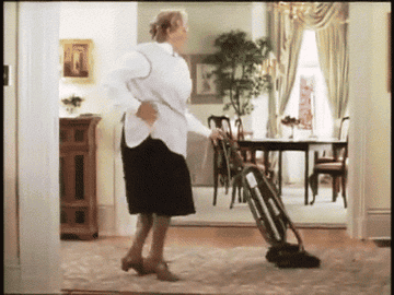 Robin Williams vacuuming in &quot;Mrs. Doubtfire&quot;