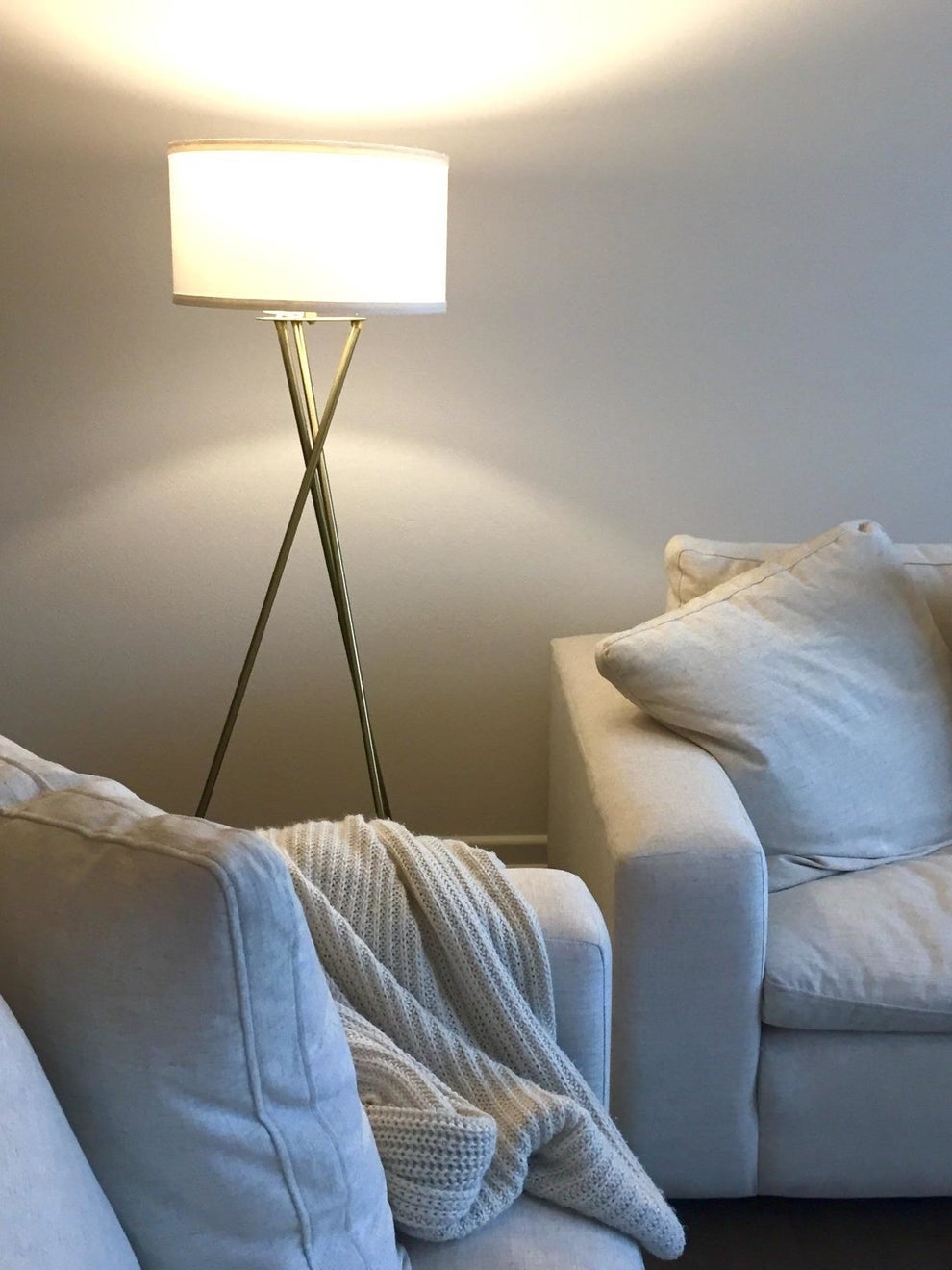 37 Affordable Pieces Of MidCentury Modern Furniture