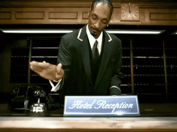 Snoop Dogg as a hotel worker