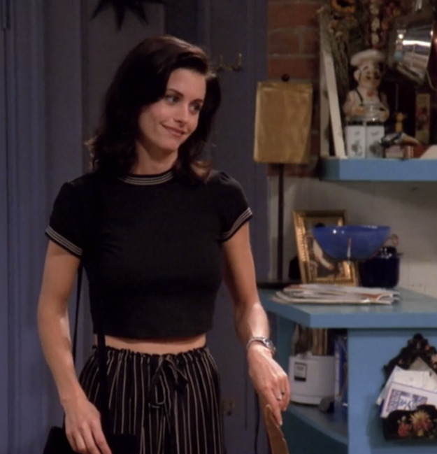 dress like monica geller