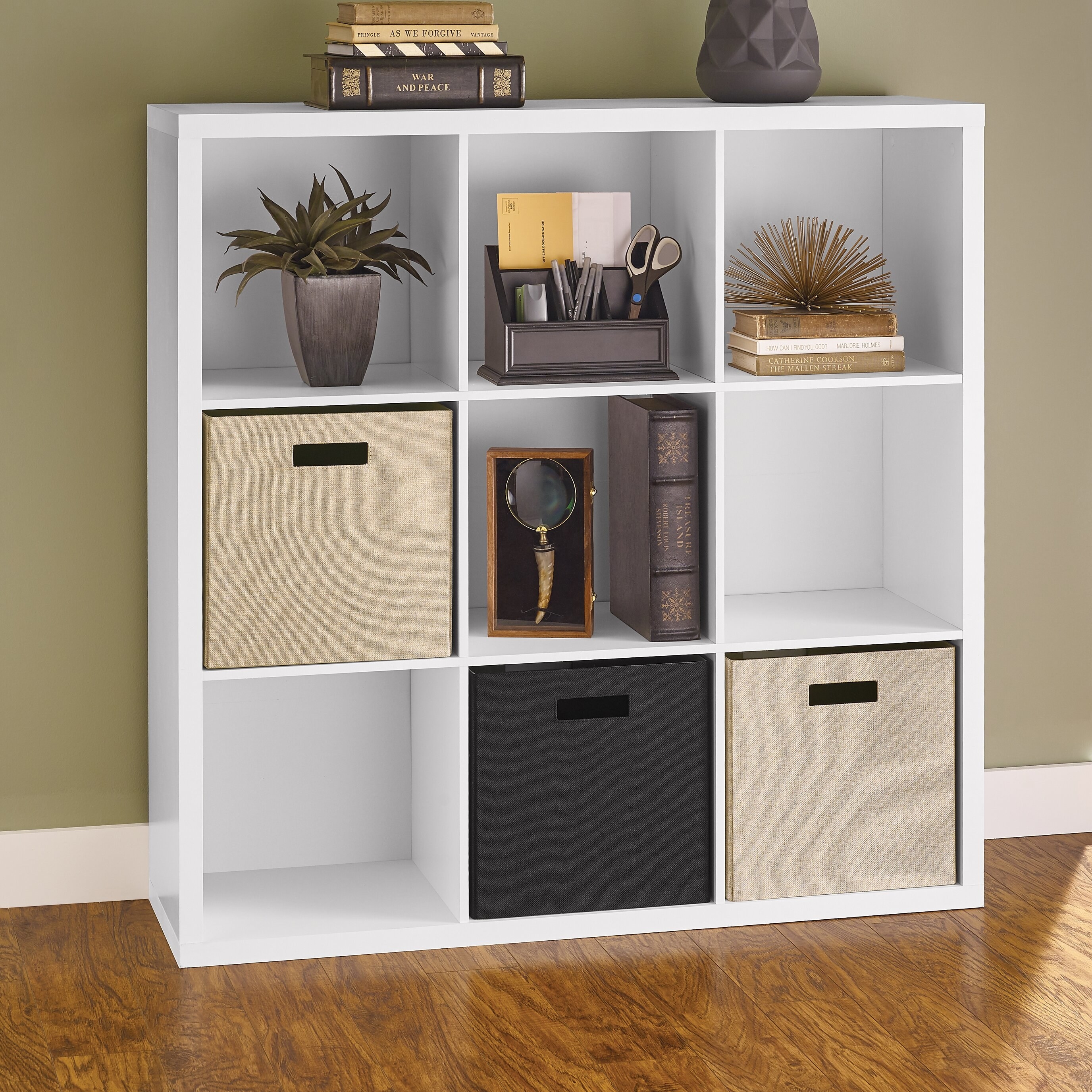The storage bookcase with nine cubbies in white