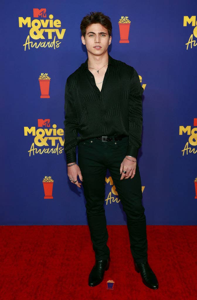 2021 Mtv Movie Tv Awards Here S What Everyone Wore