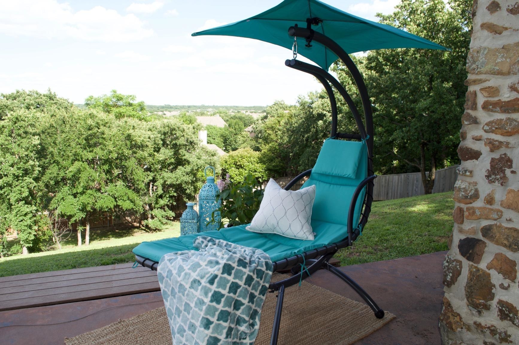 the blue swing in a different reviewer's yard