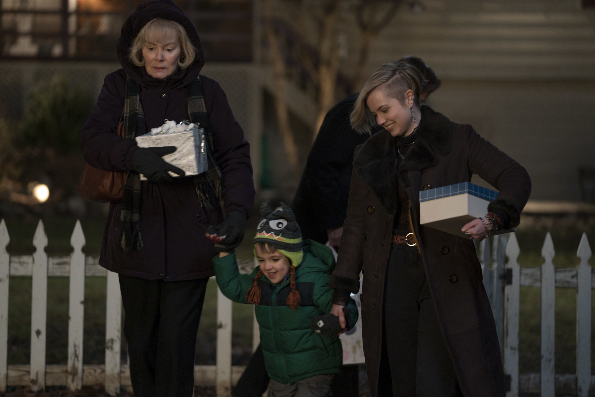 Jean Smart, Izzy King, and Angourie Rice in Mare of Easttown