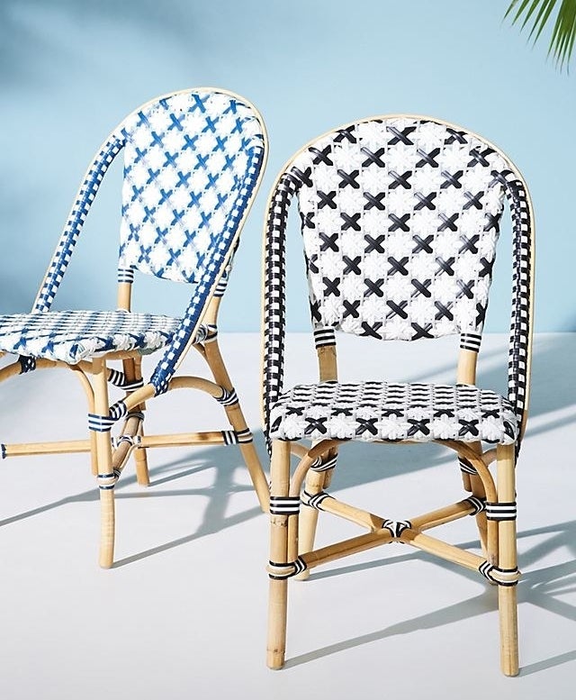 a chair in blue and a chair in black