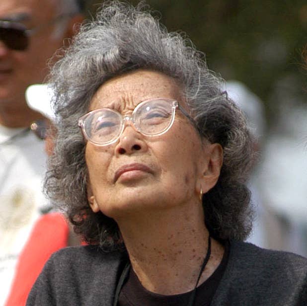 Yuri Kochiyama at a memorial in oakland for inhabitants of a Japanese-American World War II interment camp in Rohwer, Ark