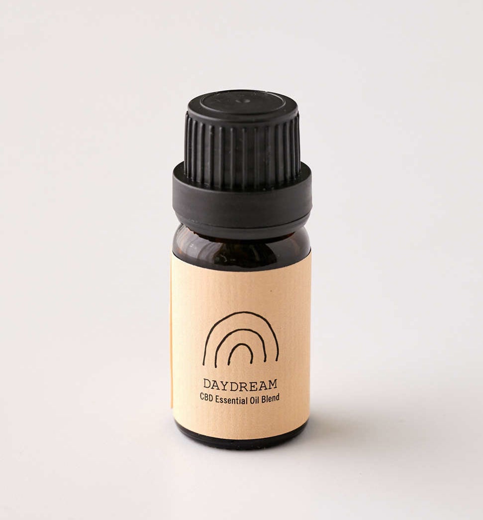 the essential oil in the daydream scent